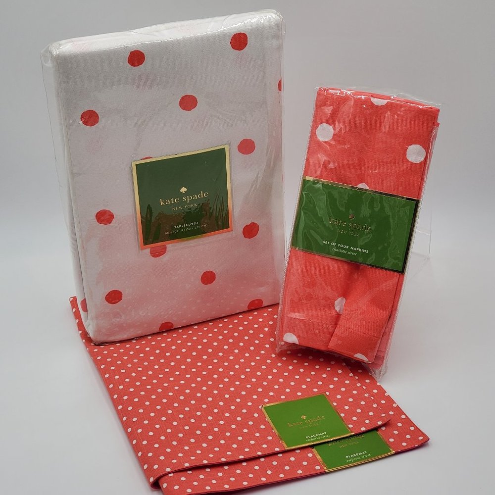 kate spade NWT tablecloth, napkins & placemats - Picture 13 of 14